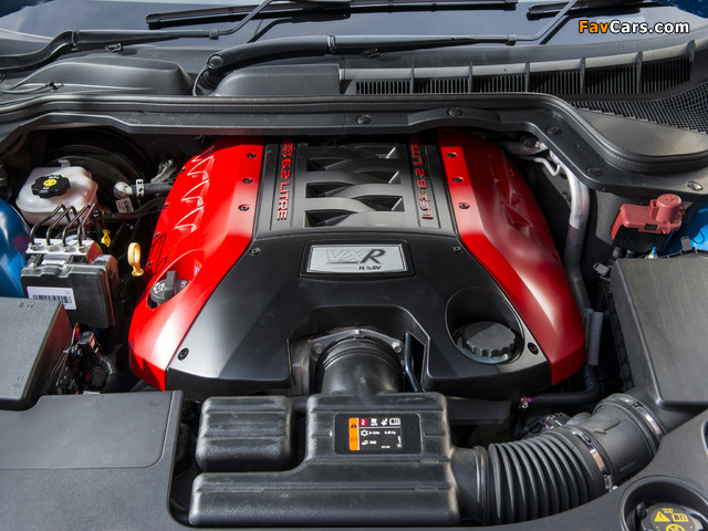 Pictures of Vauxhall VXR8 Tourer 2013 (640 x 480)