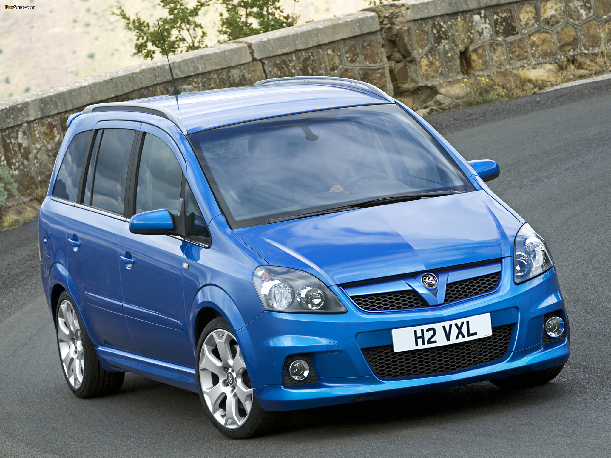 Images of Vauxhall Zafira VXR 2005–10 (2048 x 1536)