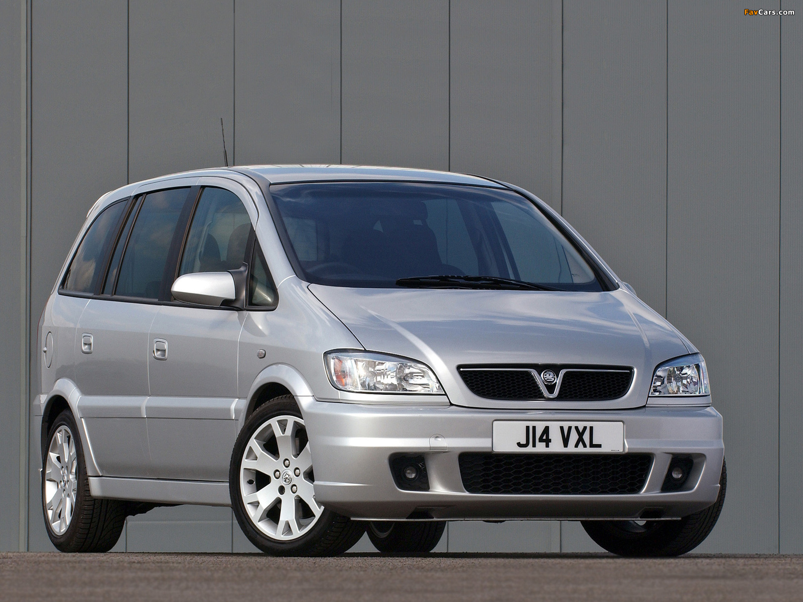 Photos of Vauxhall Zafira GSi 2001–05 (1600 x 1200)