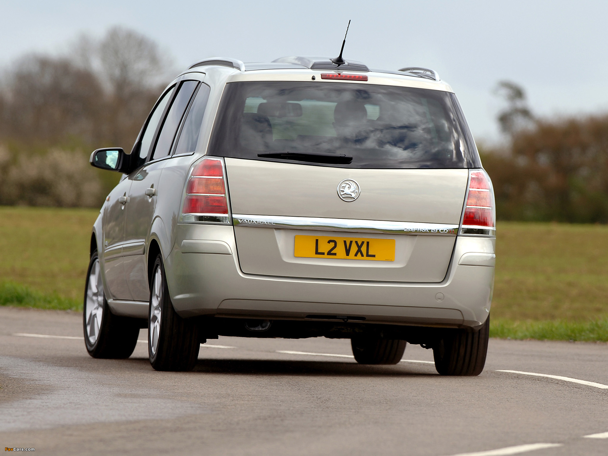 Photos of Vauxhall Zafira 2005–08 (2048 x 1536)