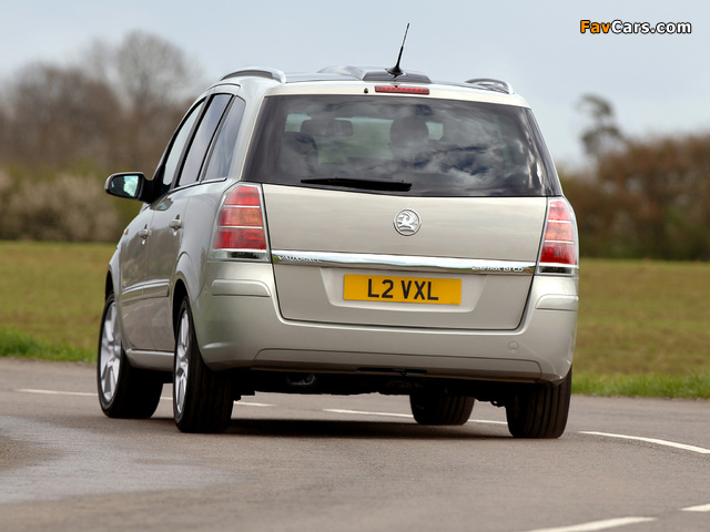 Photos of Vauxhall Zafira 2005–08 (640 x 480)