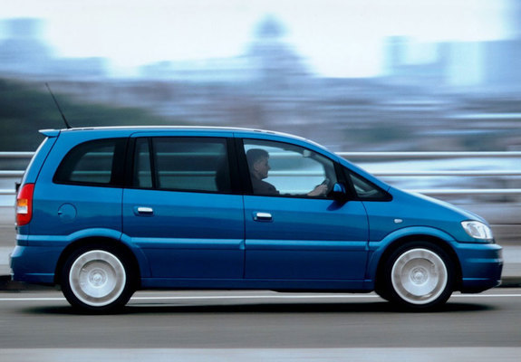 Pictures of Vauxhall Zafira GSi 2001–05
