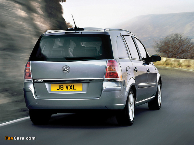 Pictures of Vauxhall Zafira 2005 (640 x 480)