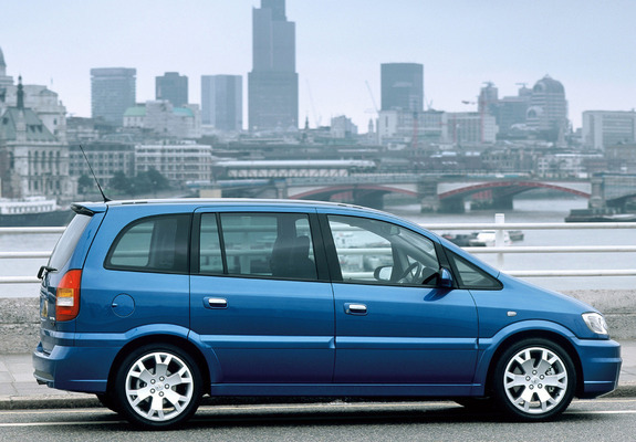 Vauxhall Zafira GSi 2001–05 photos