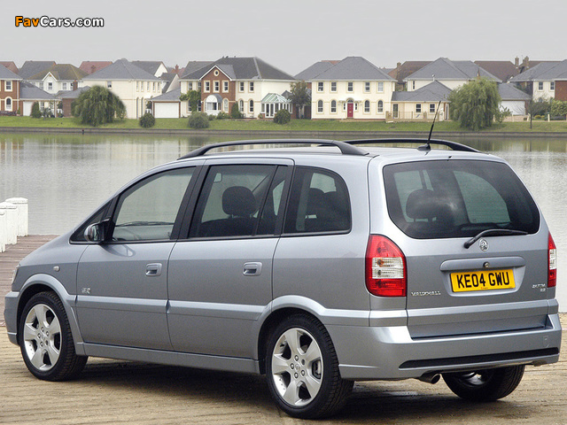 Vauxhall Zafira SRi 2004–05 images (640 x 480)