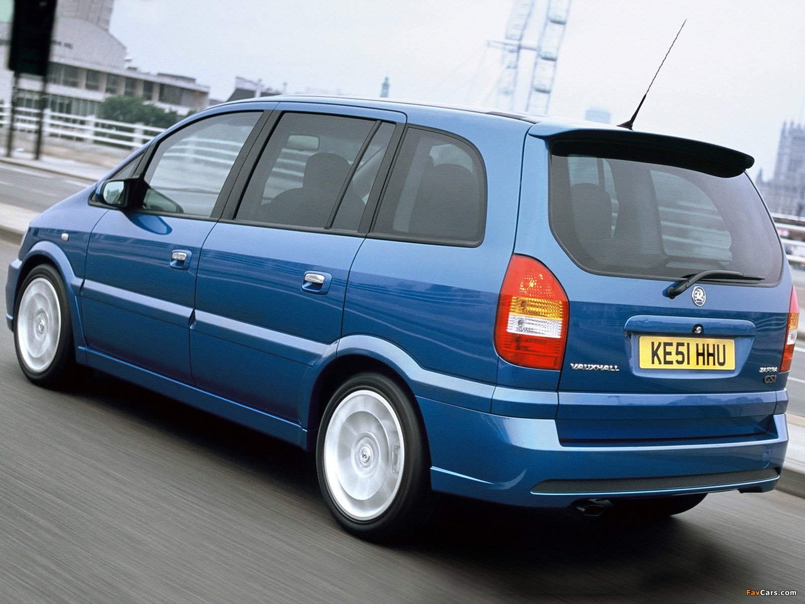 Vauxhall Zafira GSi 2001–05 wallpapers (1600 x 1200)