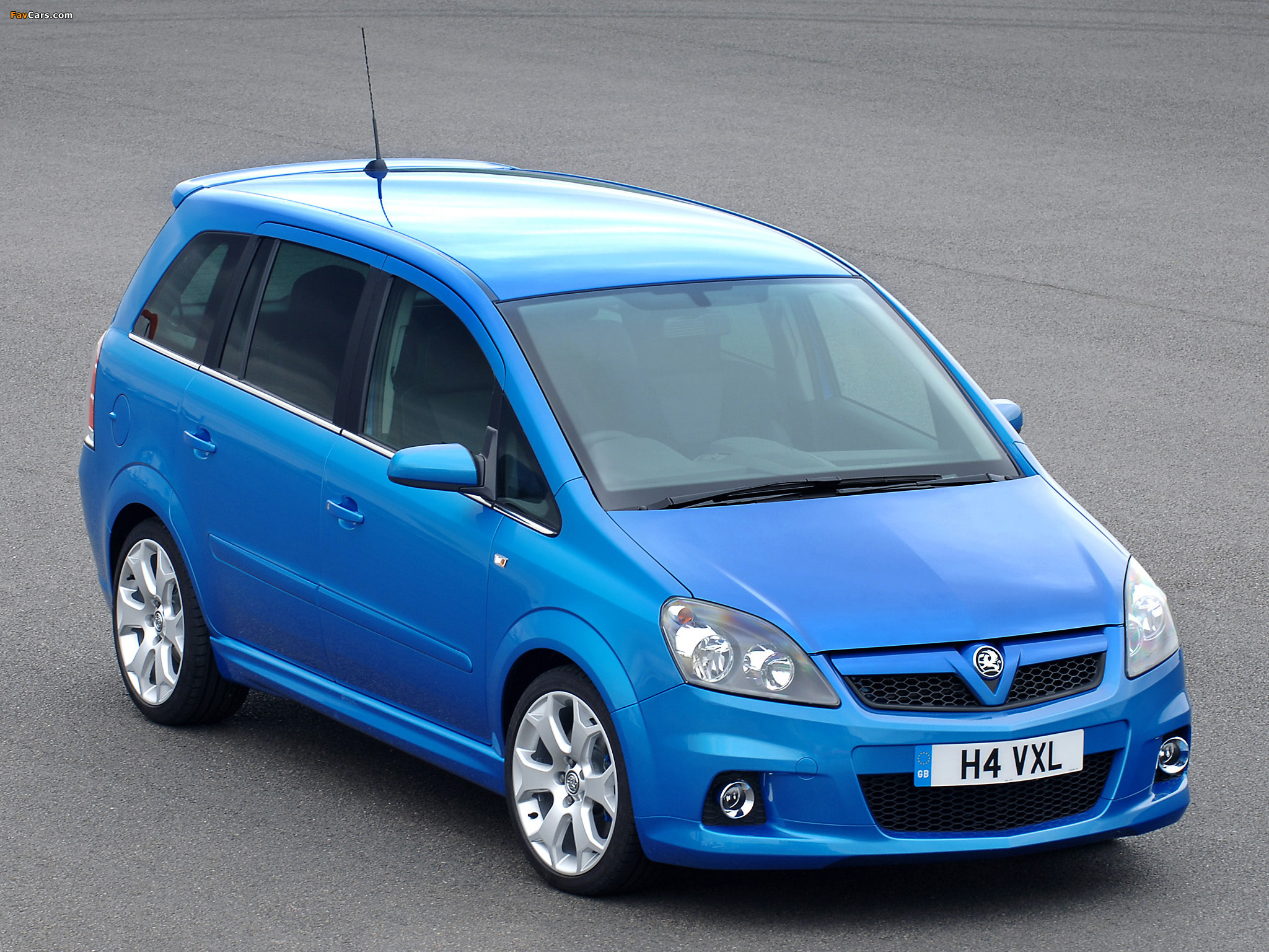 Vauxhall Zafira VXR 2005–10 wallpapers (2048 x 1536)