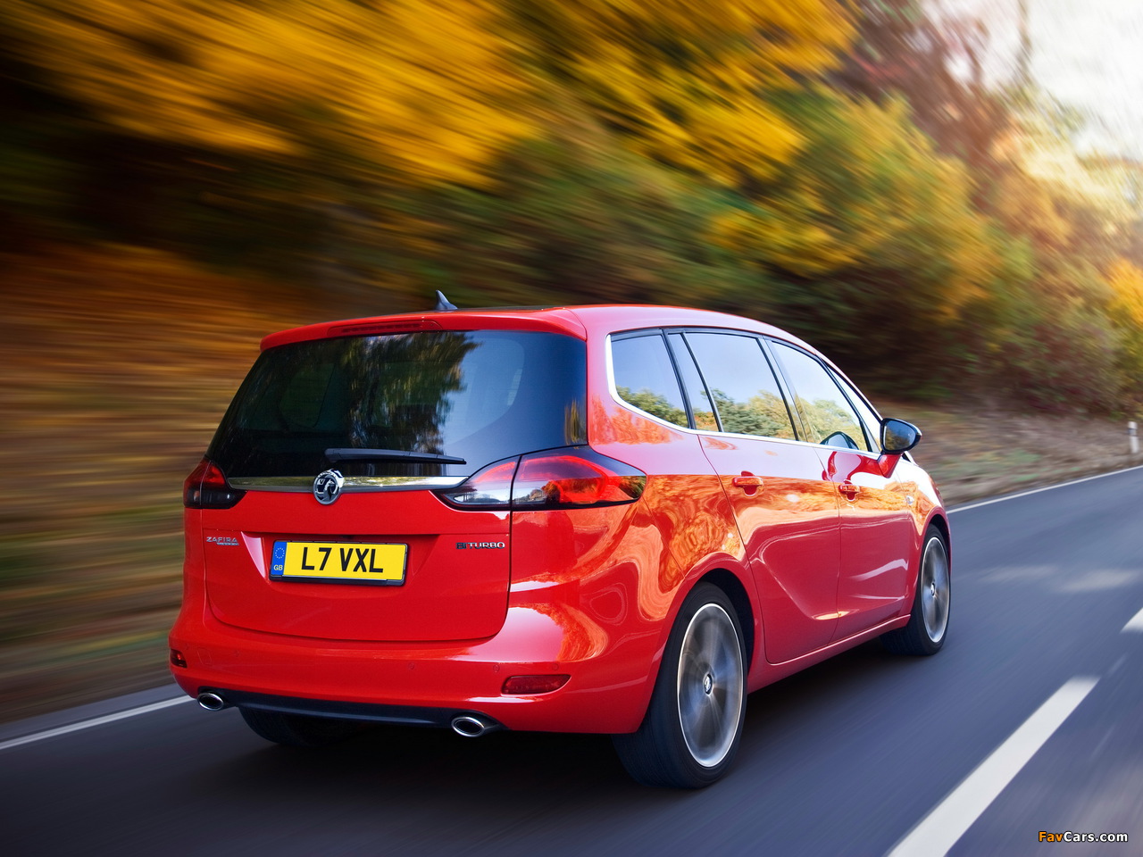 Vauxhall Zafira Tourer BiTurbo 2012 wallpapers (1280 x 960)