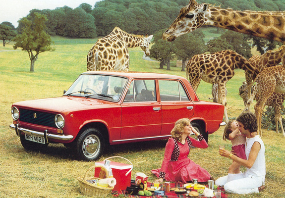 Lada 1200 4-door Saloon (21012) 1974–82 wallpapers