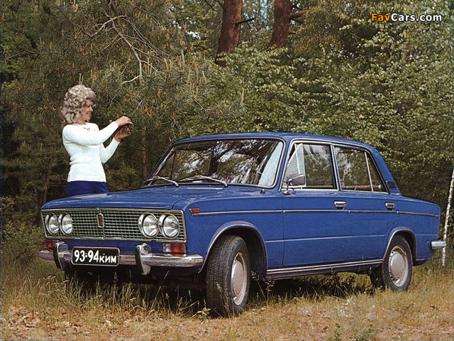 VAZ 2103 1972–84 photos (640 x 480)