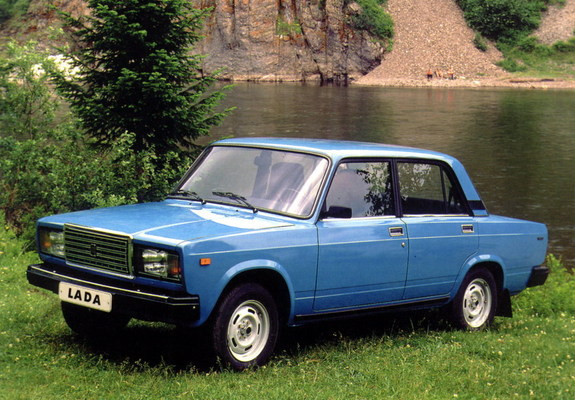 Photos of VAZ 2107 1982–97