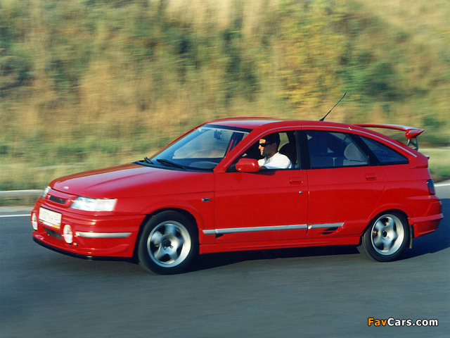 Pictures of Lada 112 TMS Revolution I 2001 (640 x 480)