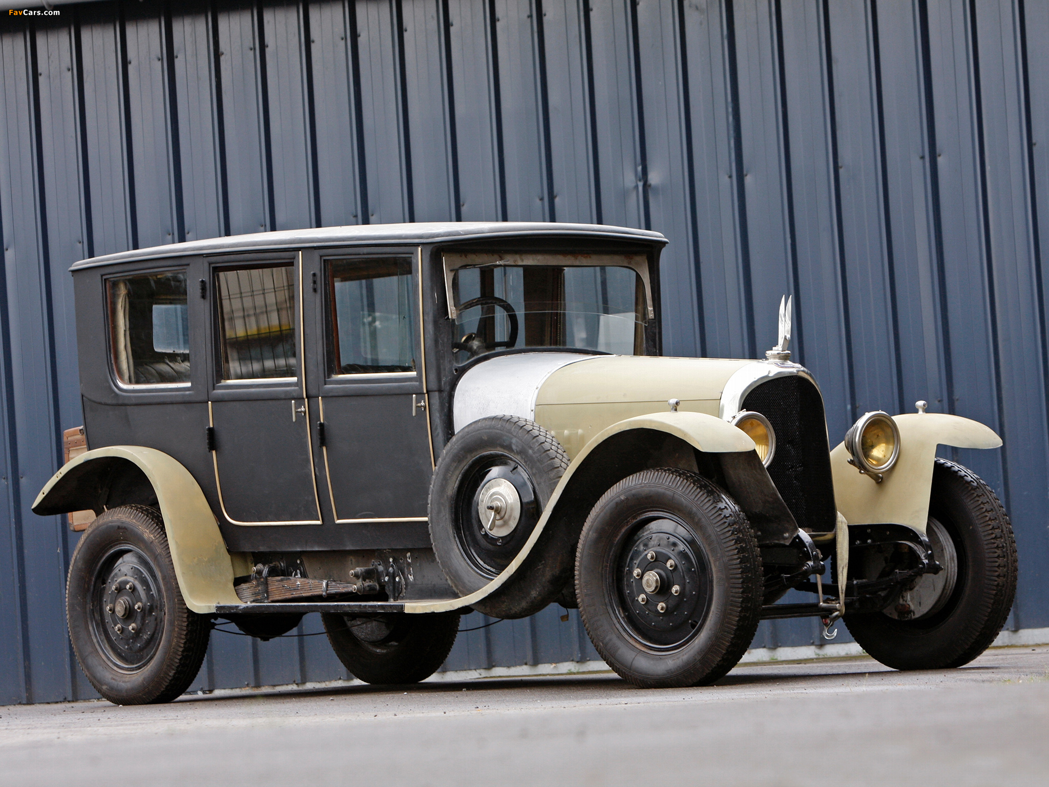 Pictures of Voisin C1 Chauffeur Limousine 1919 (2048 x 1536)