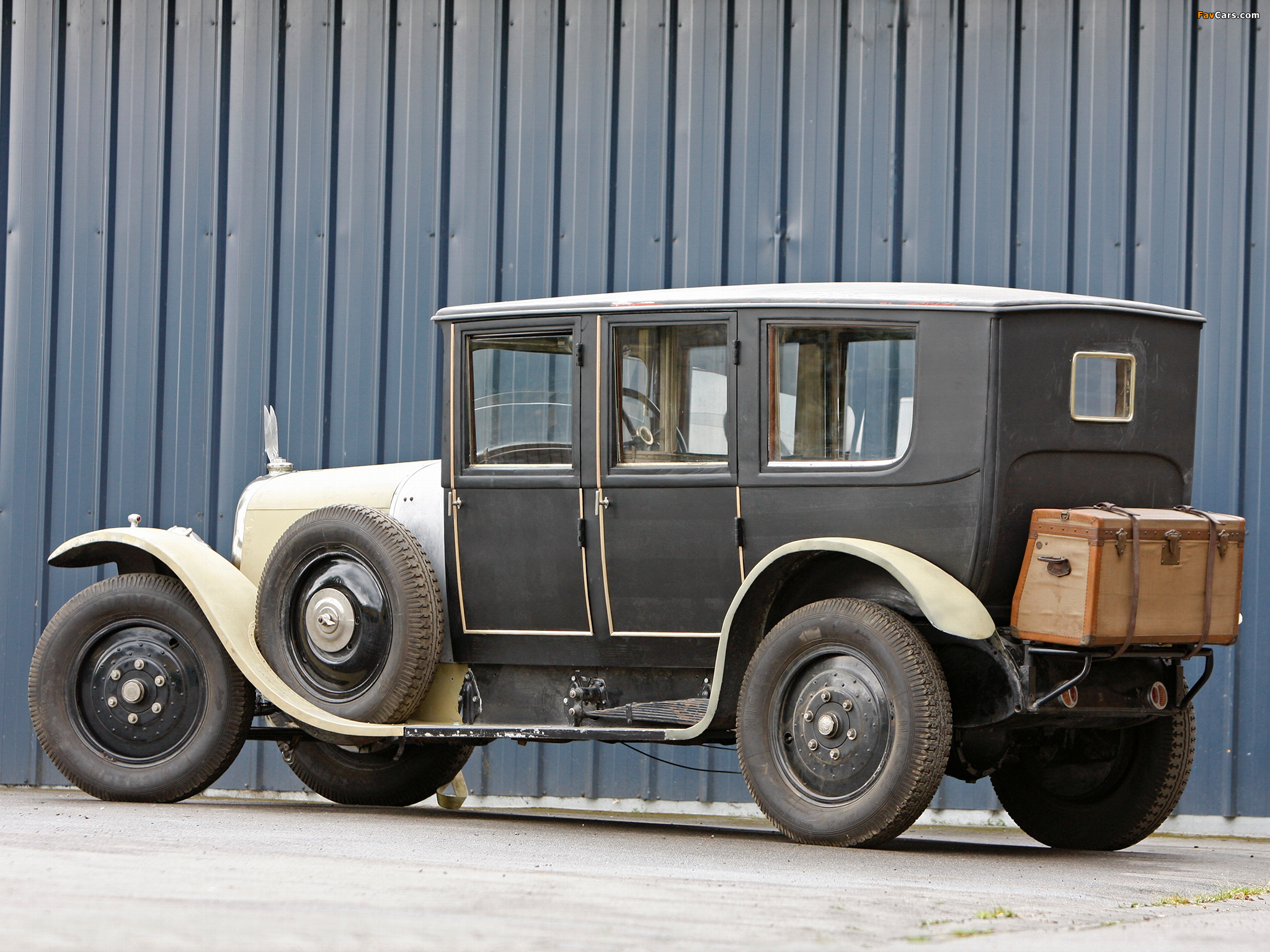 Voisin C1 Chauffeur Limousine 1919 wallpapers (2048 x 1536)