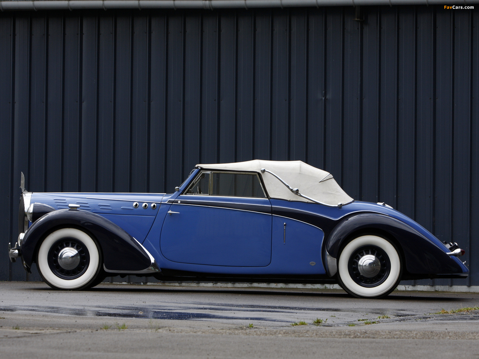 Photos of Voisin C30 Cabriolet 1938 (1600 x 1200)