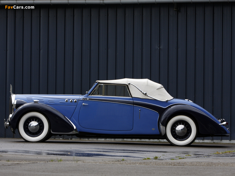 Photos of Voisin C30 Cabriolet 1938 (800 x 600)