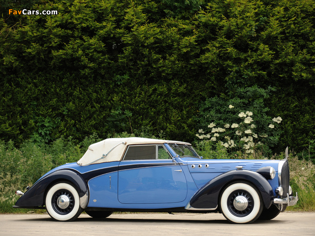 Voisin C30 Cabriolet 1938 images (640 x 480)