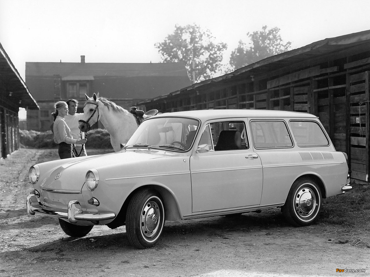 Photos of Volkswagen 1500 Variant (Type3) 1961–65 (1280 x 960)