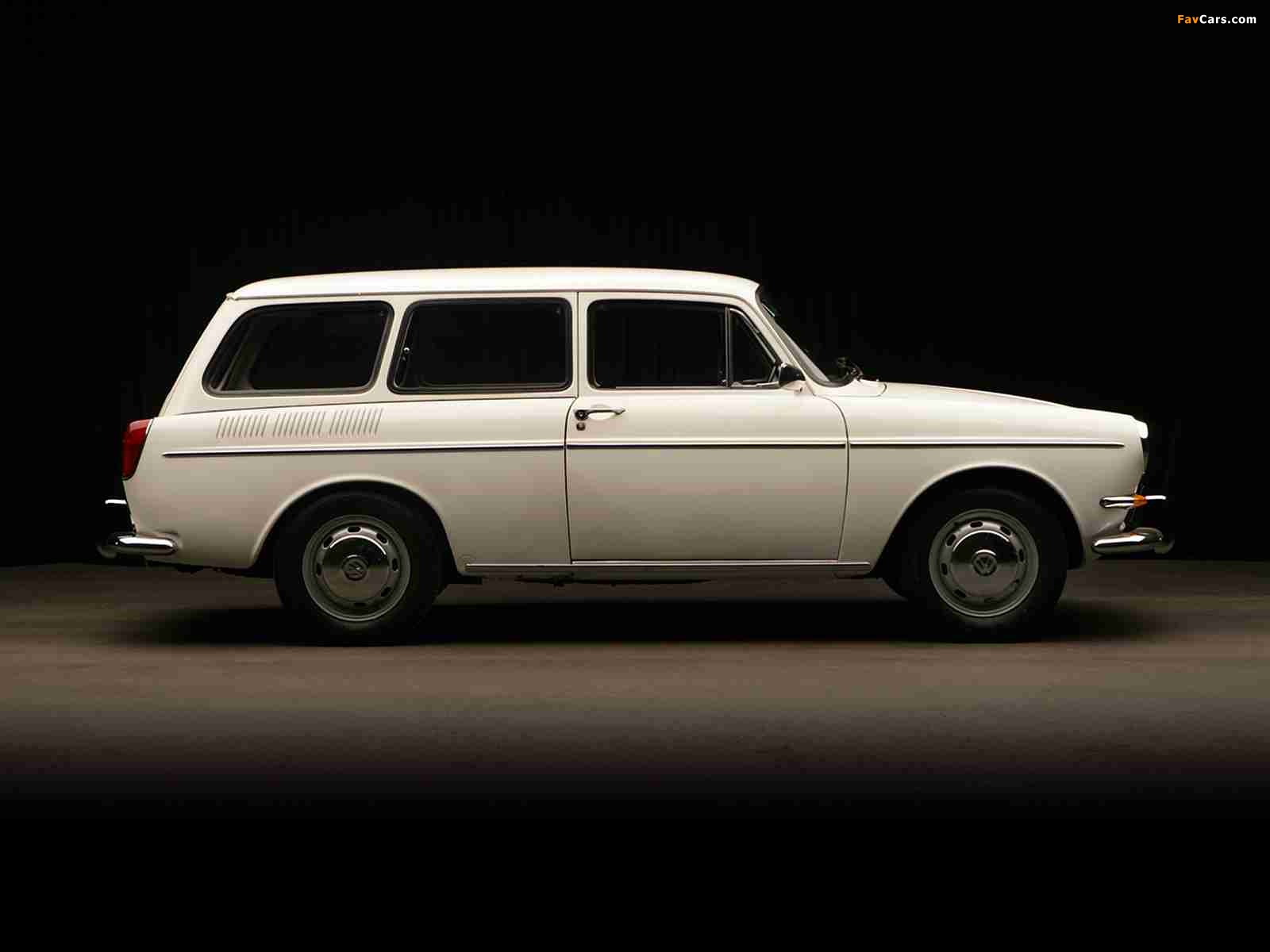 Pictures of Volkswagen 1600 Variant (Type 3) 1966–69 (1600 x 1200)