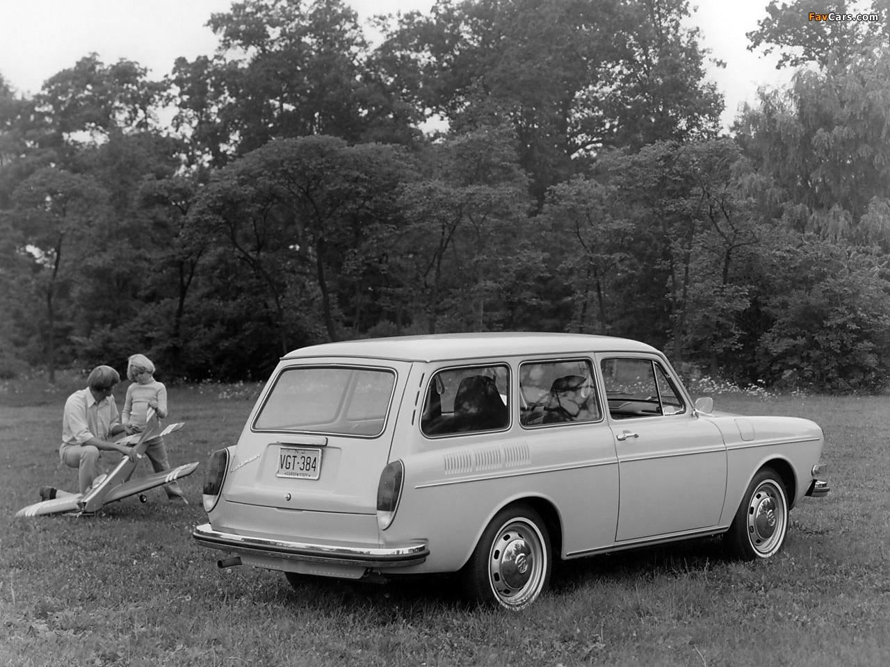 Volkswagen 1600 Variant (Type 3) 1969–73 wallpapers (1280 x 960)