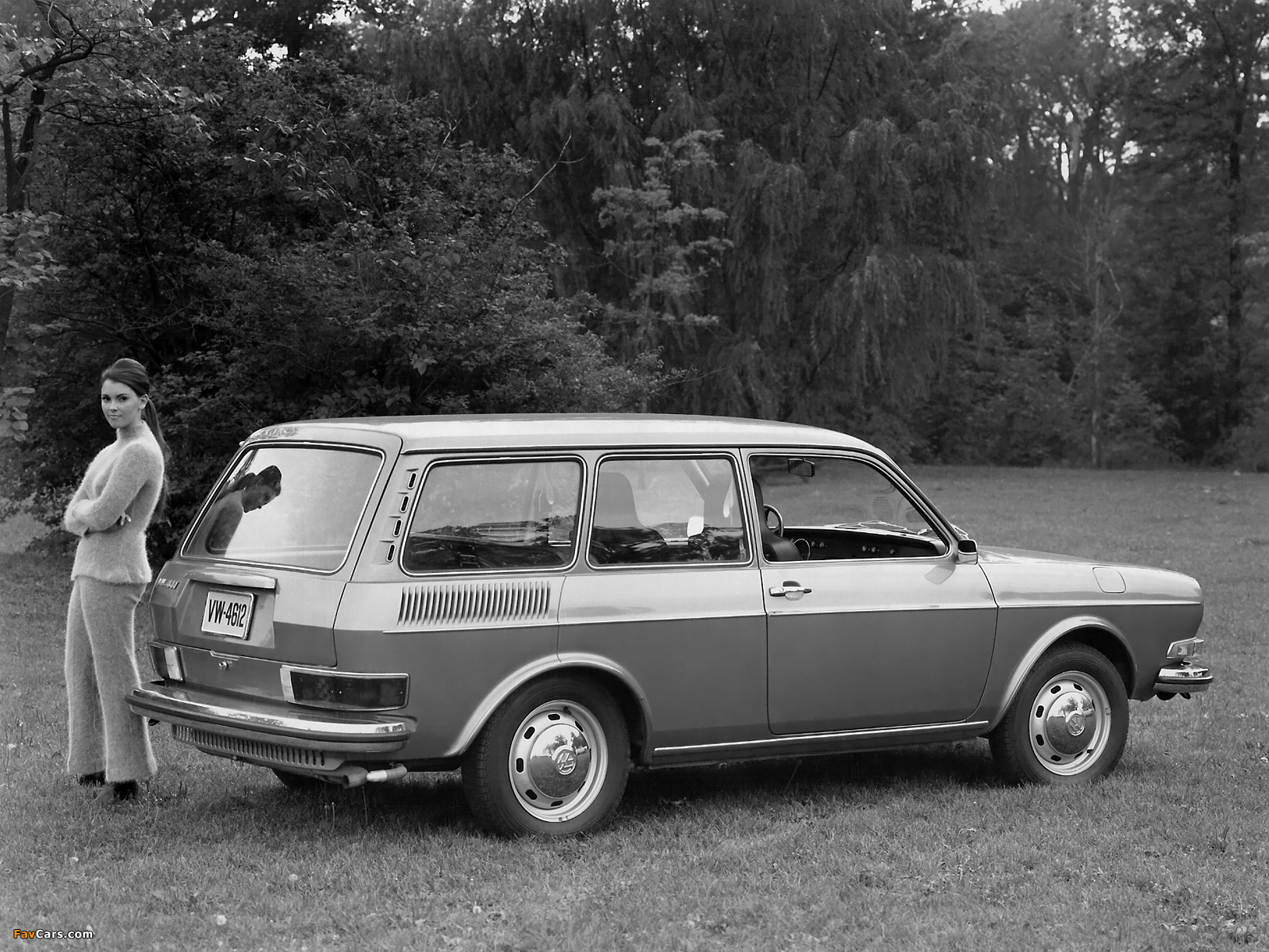 Images of Volkswagen 411 3-door Variant (Type4) 1968–72 (1600 x 1200)