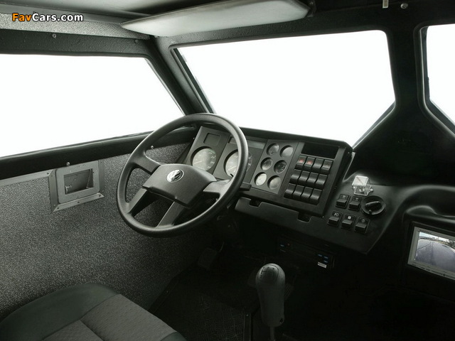 Volkswagen 9.150 ECE Armored Truck 2008 photos (640 x 480)