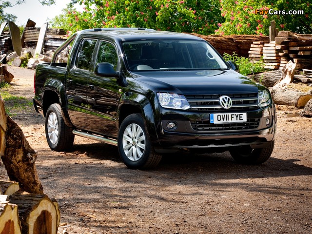 Images of Volkswagen Amarok Double Cab Trendline UK-spec 2010 (640 x 480)