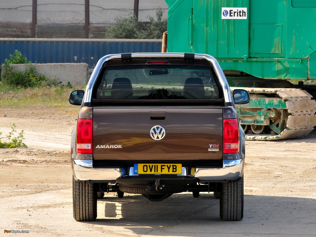 Images of Volkswagen Amarok Double Cab Highline UK-spec 2010 (1280 x 960)