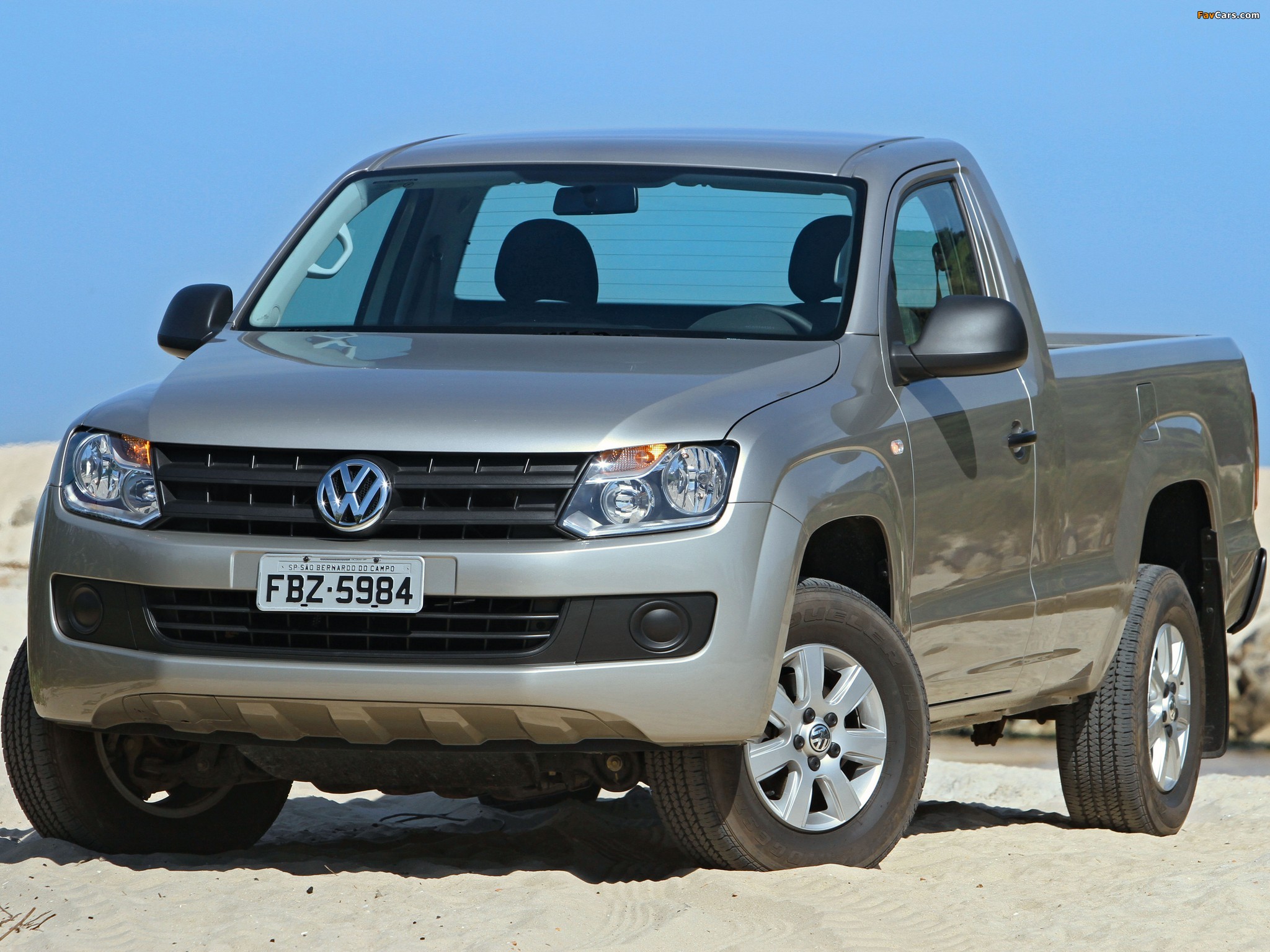 Photos of Volkswagen Amarok Single Cab Comfortline 2010 (2048 x 1536)