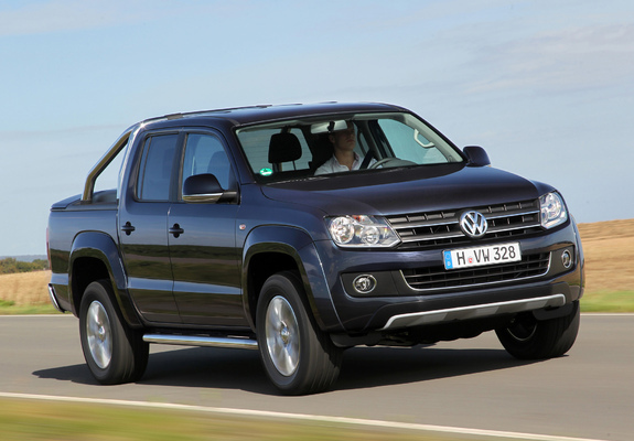 Photos of Volkswagen Amarok Double Cab Highline BlueMotion 2011