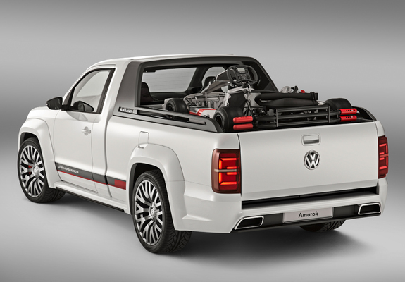 Photos of Volkswagen Amarok Power-Pickup Concept 2013
