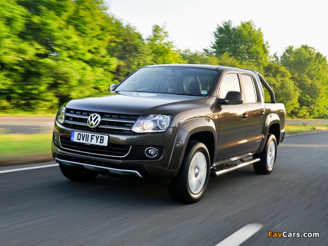 Pictures of Volkswagen Amarok Double Cab Highline UK-spec 2010 (640 x 480)