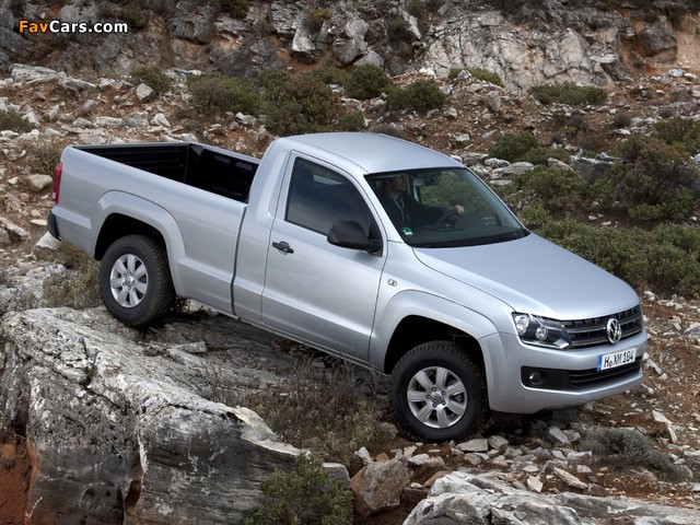 Pictures of Volkswagen Amarok Single Cab Comfortline 2010 (640 x 480)