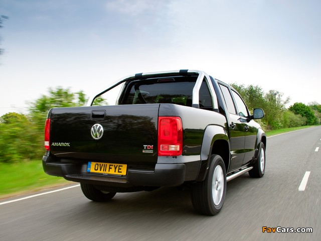 Volkswagen Amarok Double Cab Trendline UK-spec 2010 images (640 x 480)