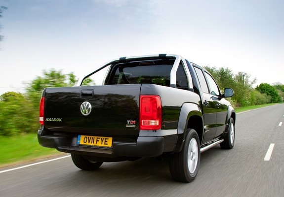 Volkswagen Amarok Double Cab Trendline UK-spec 2010 images