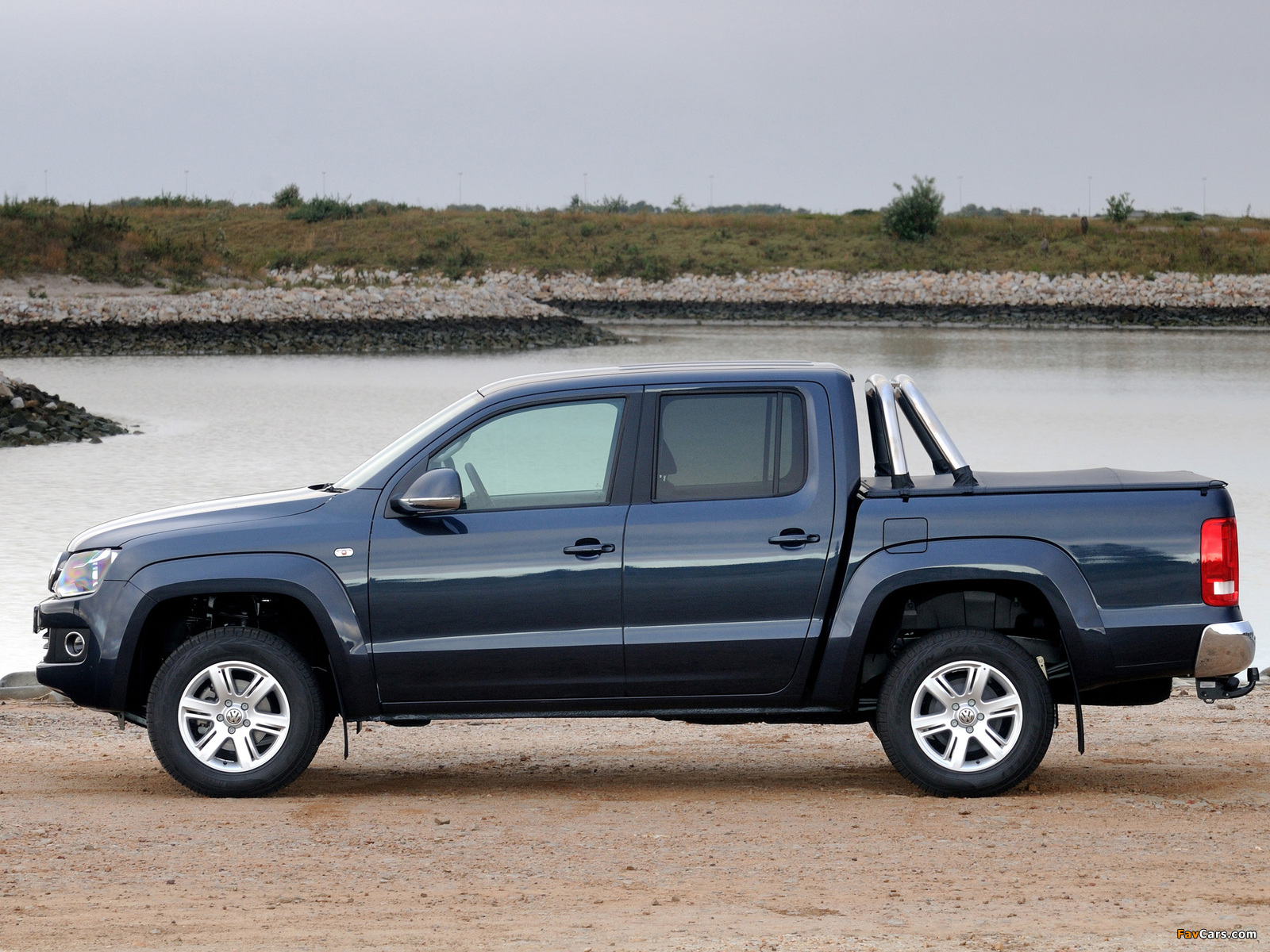 Volkswagen Amarok Double Cab Highline ZA-spec 2010 pictures (1600 x 1200)