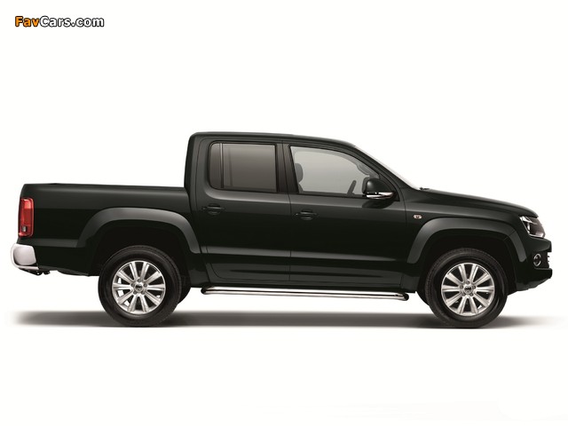 Volkswagen Amarok Double Cab Comfortline 2010 wallpapers (640 x 480)