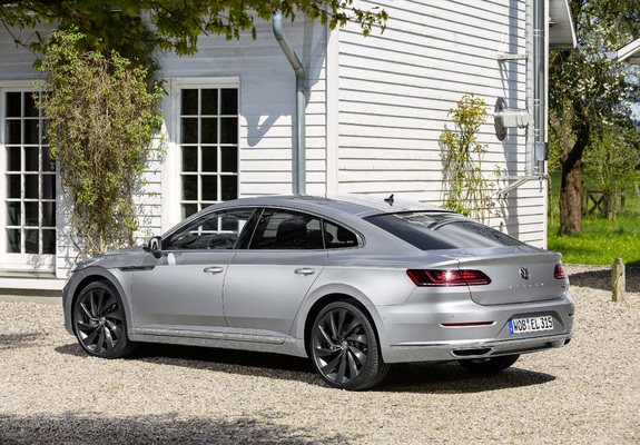 Volkswagen Arteon Elegance 2017 pictures