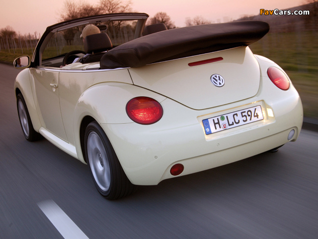 Images of Volkswagen New Beetle Cabrio 2000–05 (640 x 480)