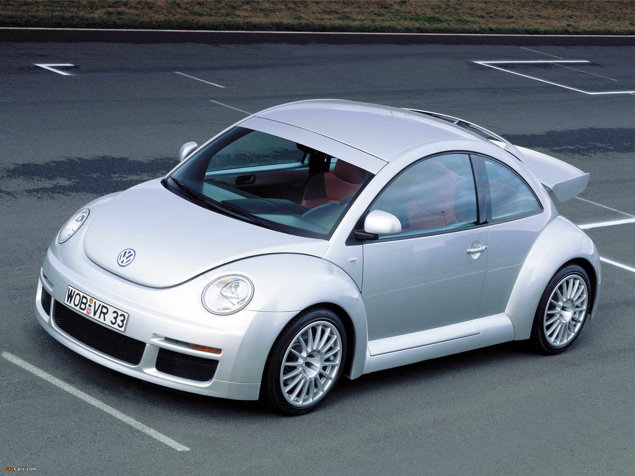 Images of Volkswagen New Beetle RSi 2001–03 (2048 x 1536)