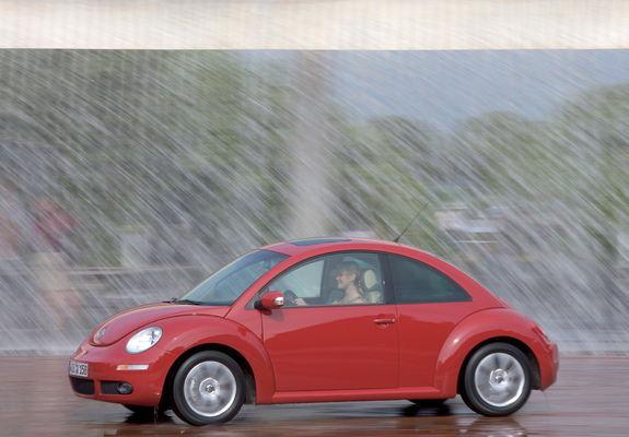 Images of Volkswagen New Beetle 2006–10