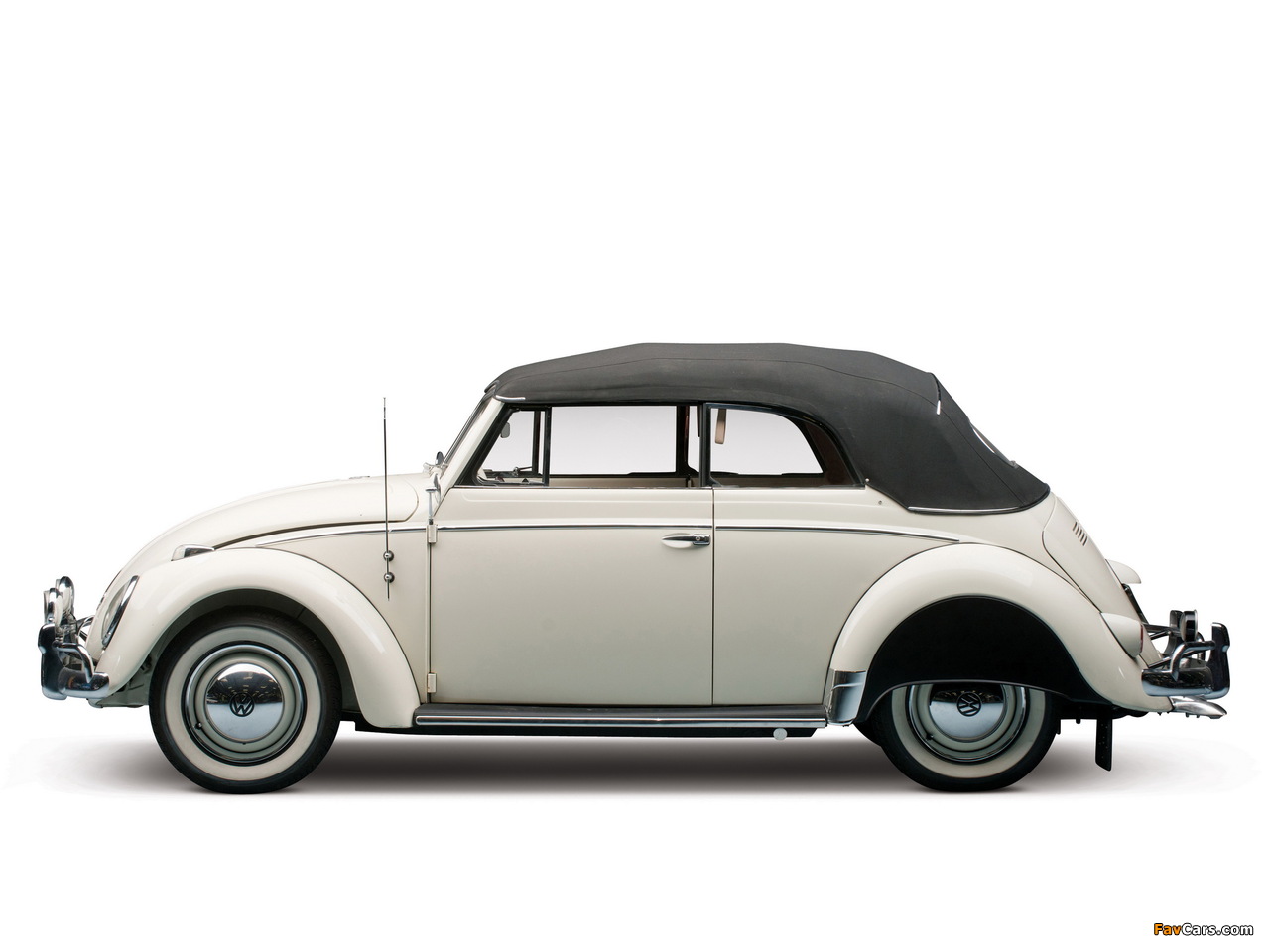 Photos of Volkswagen Beetle Convertible US-spec 1959 (1280 x 960)