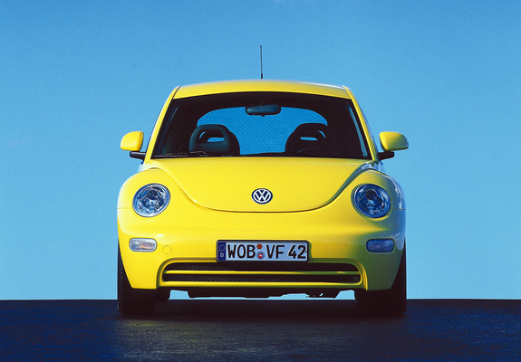 Photos of Volkswagen New Beetle 1998–2005