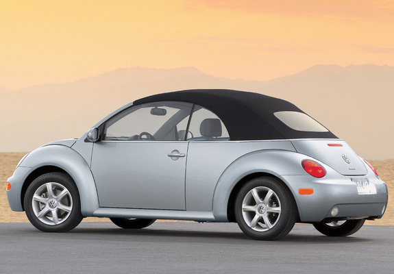 Photos of Volkswagen New Beetle Convertible 2000–05