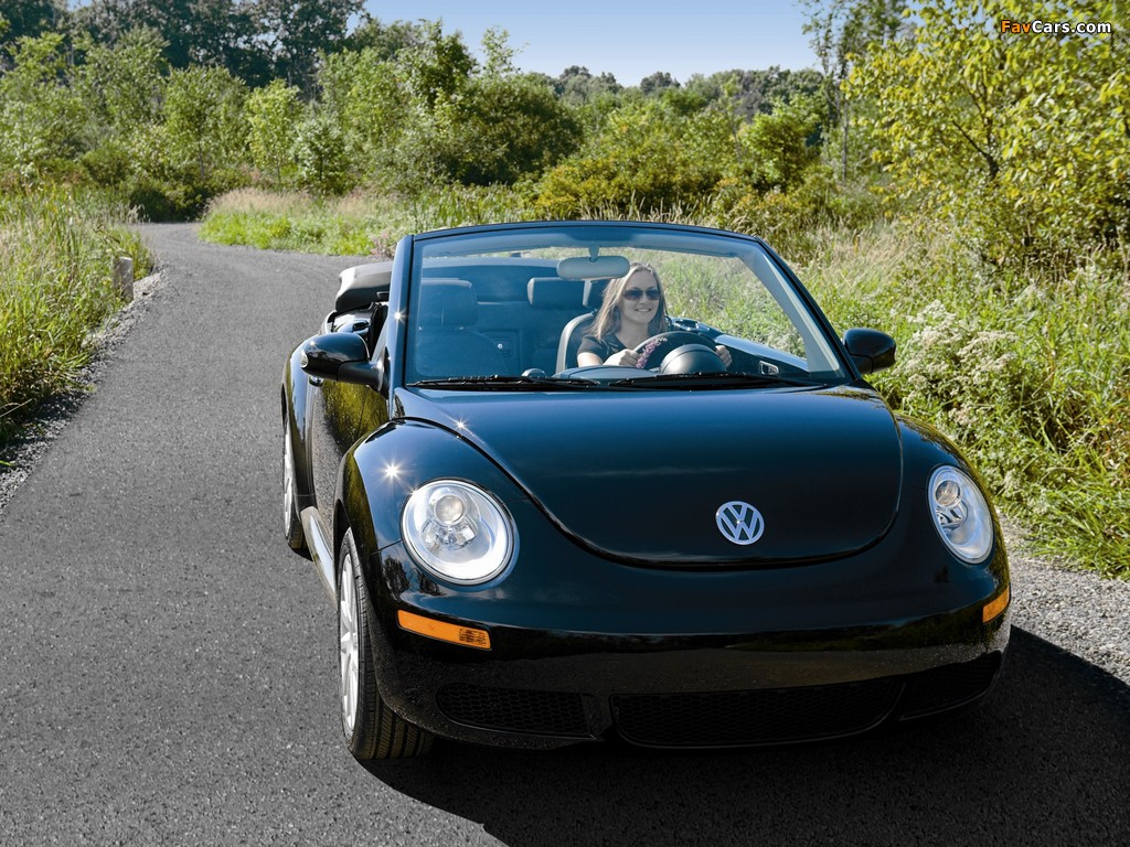 Photos of Volkswagen New Beetle Convertible 2006–10 (1024 x 768)