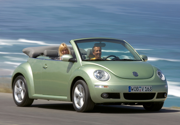 Photos of Volkswagen New Beetle Cabrio 2006–10