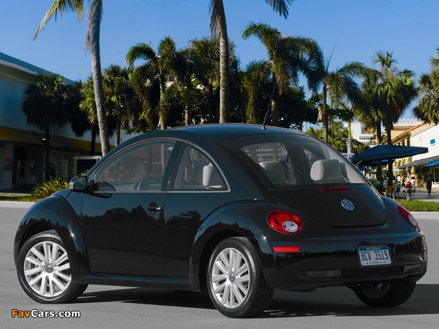 Photos of Volkswagen New Beetle US-spec 2006–10 (640 x 480)
