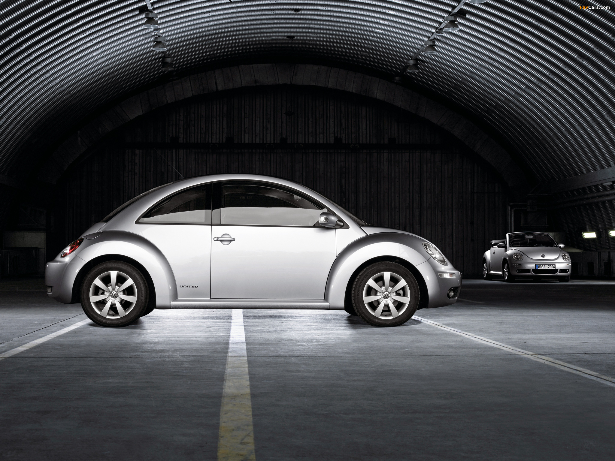Photos of Volkswagen New Beetle United 2007 (2048 x 1536)
