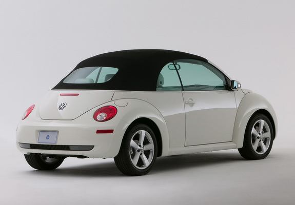 Photos of Volkswagen New Beetle Convertible Triple White 2007