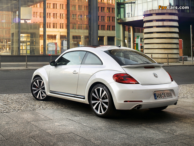 Photos of Volkswagen Beetle Turbo 2011 (640 x 480)